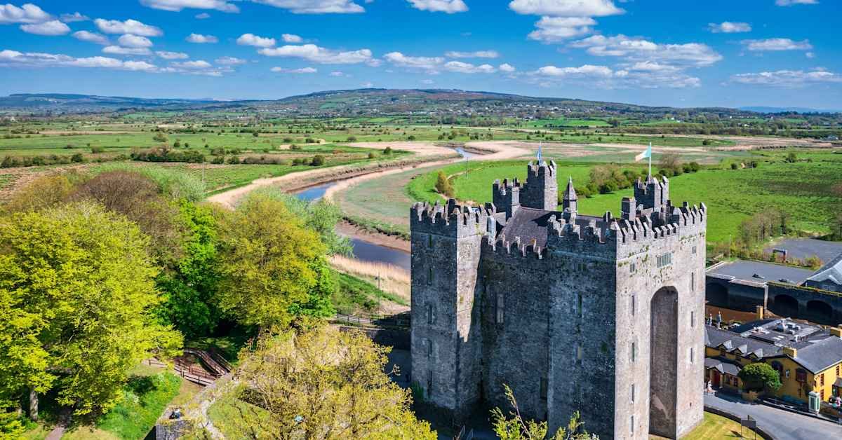 Travel Comfortably from Tenerife to Shannon